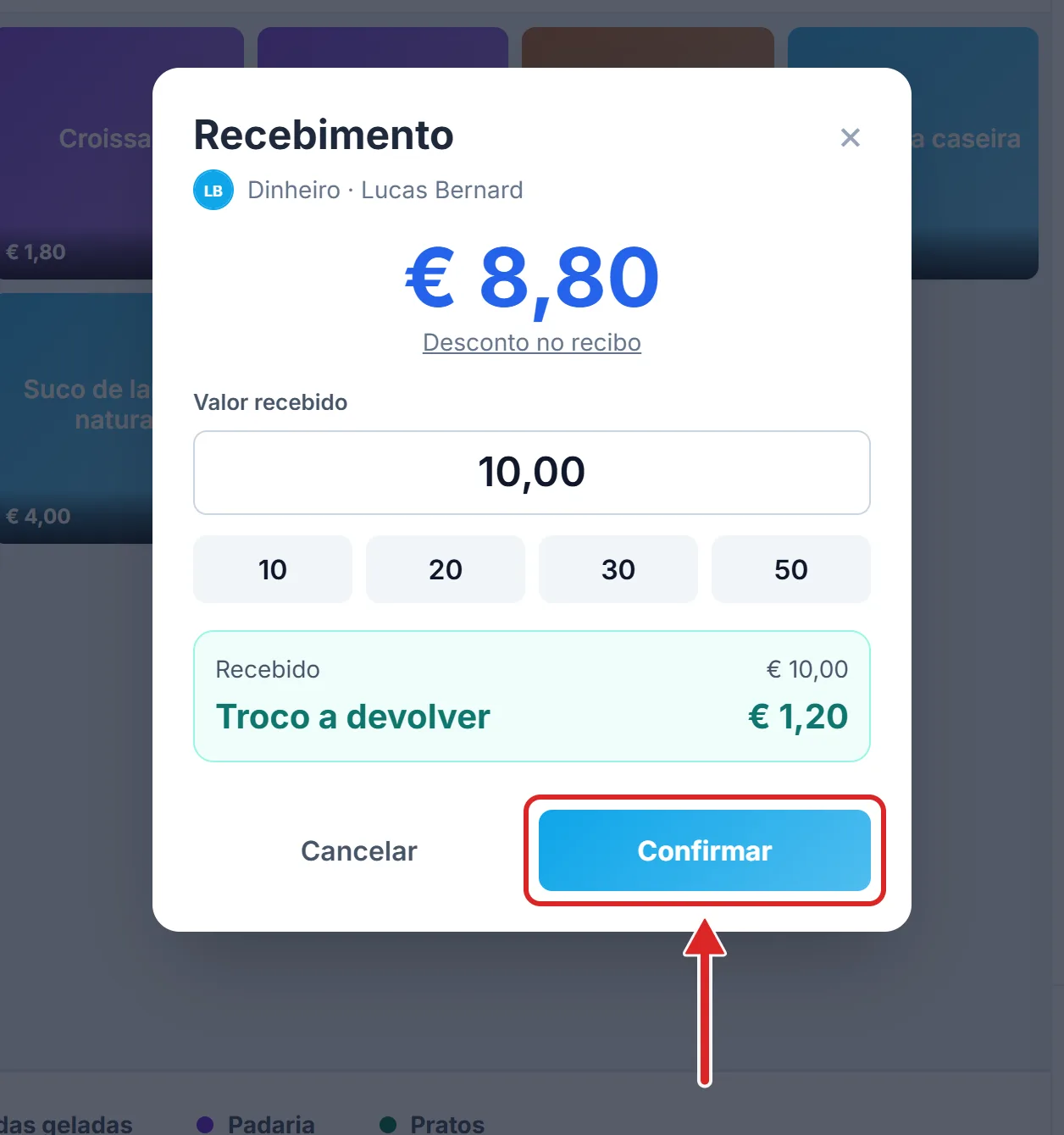 A janela de recebimento, com o troco a devolver